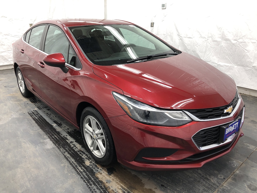 Used 2017 Chevrolet Cruze LT Sedan
