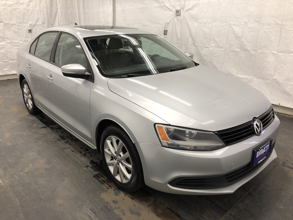 Used 2011 Volkswagen Jetta SE w/Convenience Sedan