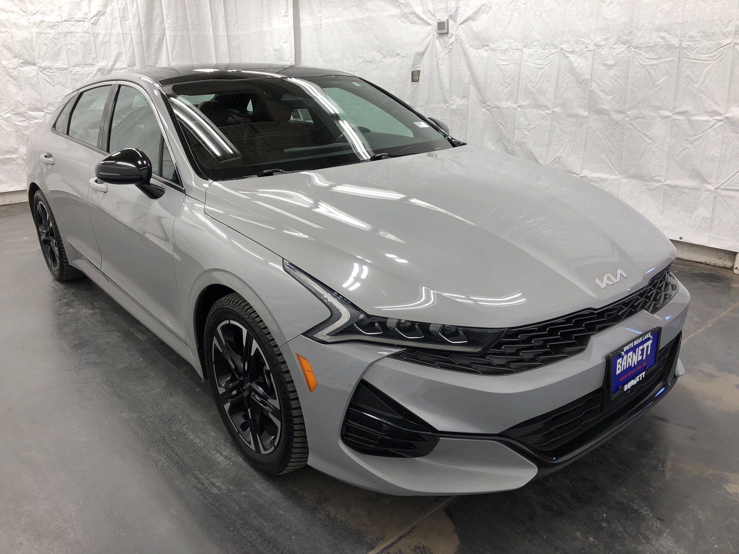 2022 Kia K5 GT-Line photo 2