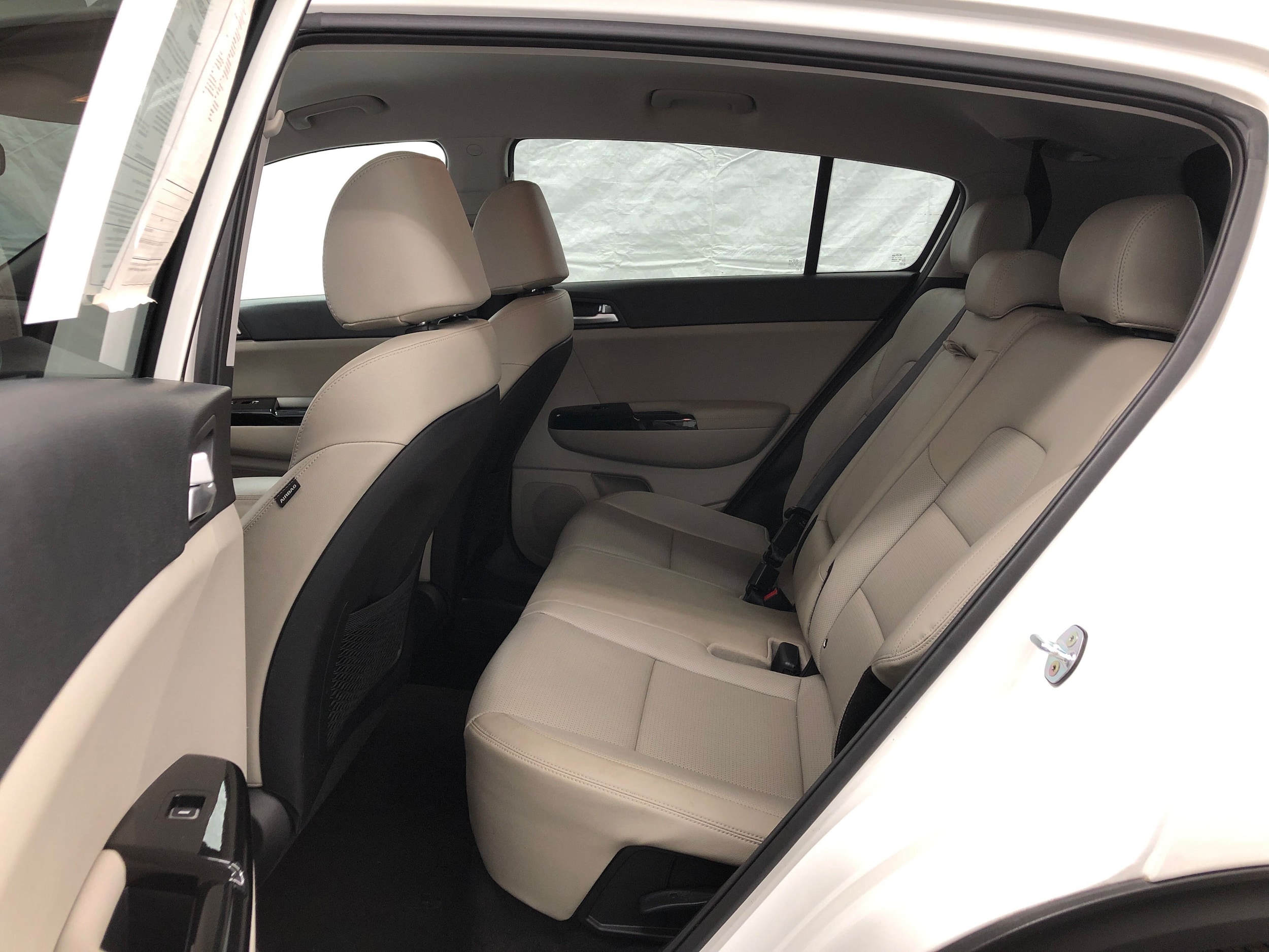 2021 Kia Sportage EX - Photo 7