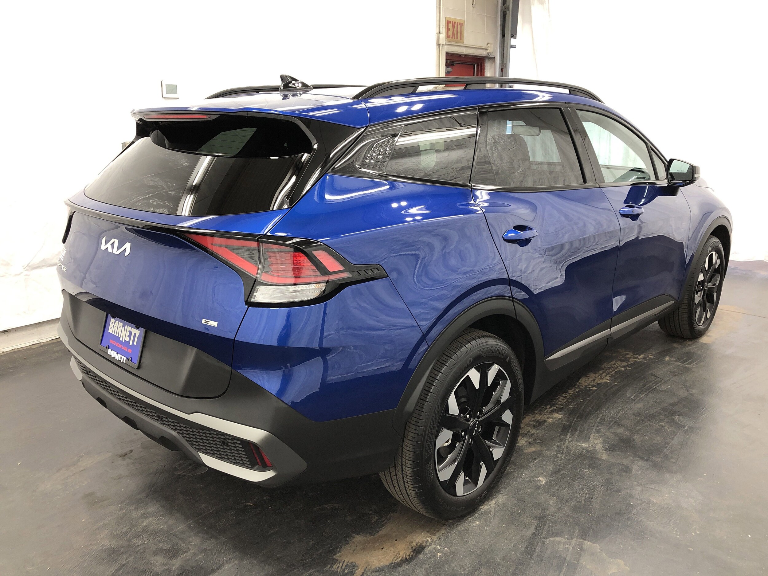 2023 Kia Sportage X-Line photo 3