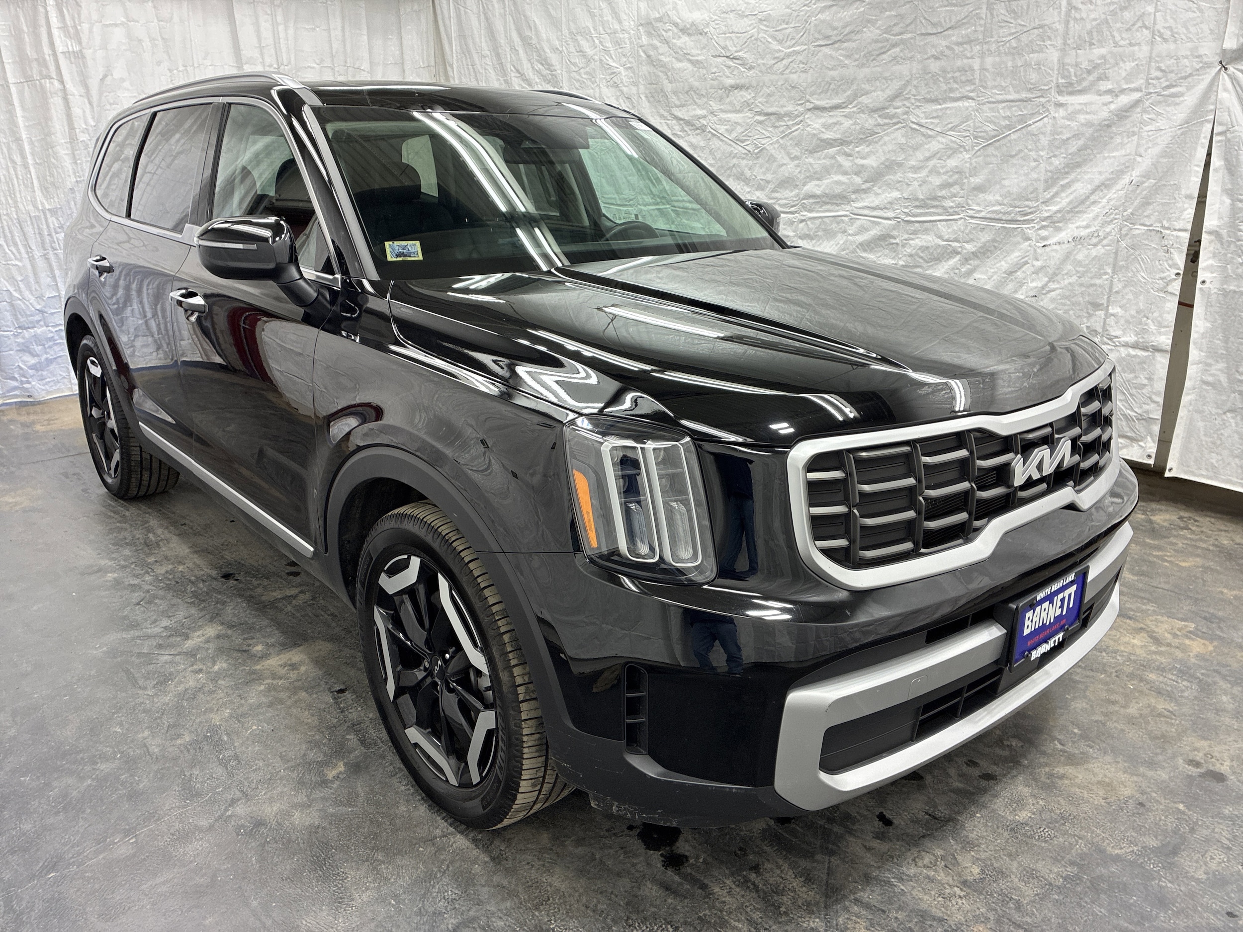 Certified 2023 Kia Telluride S with VIN 5XYP6DGC5PG344867 for sale in Saint Paul, Minnesota