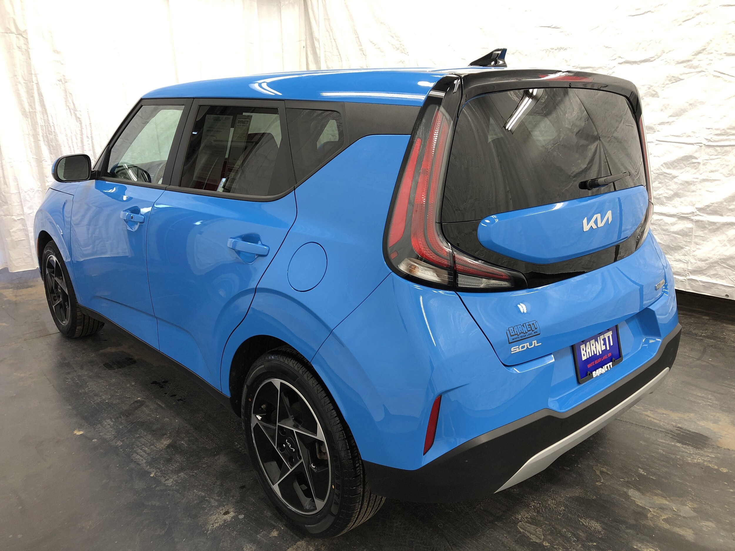 2023 Kia Soul EX photo 4