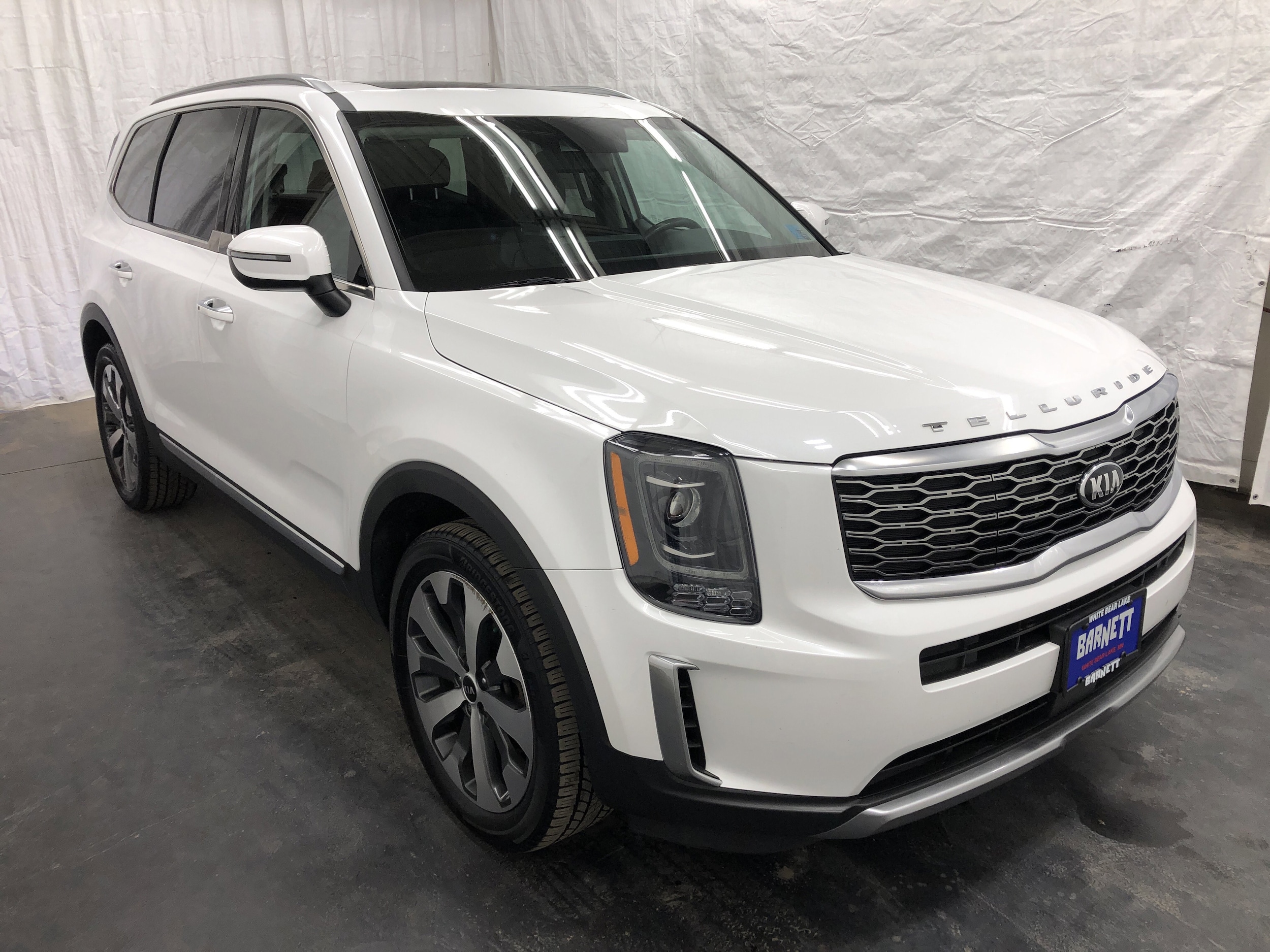 Used 2020 Kia Telluride S with VIN 5XYP6DHCXLG095121 for sale in Saint Paul, Minnesota