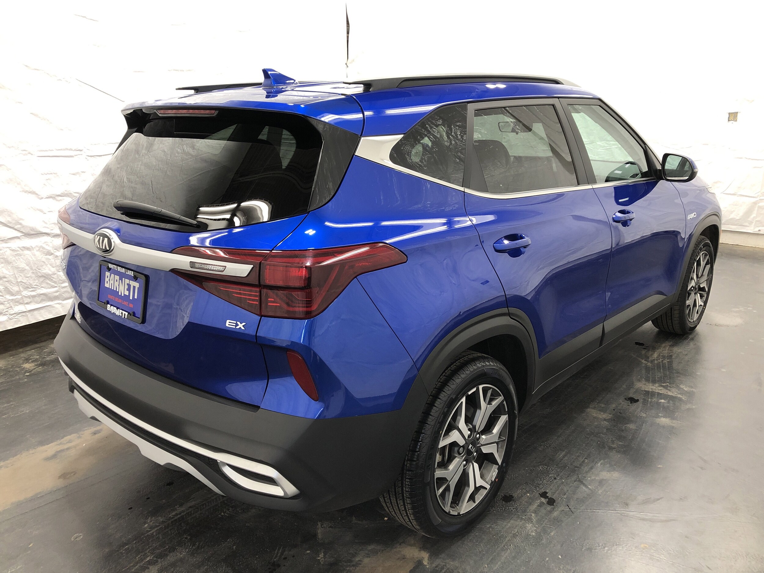 2021 Kia Seltos EX photo 3