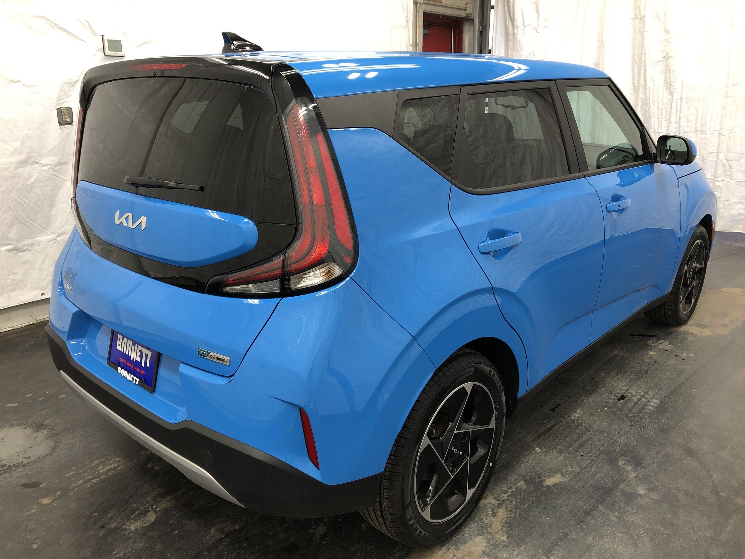 2023 Kia Soul EX photo 3