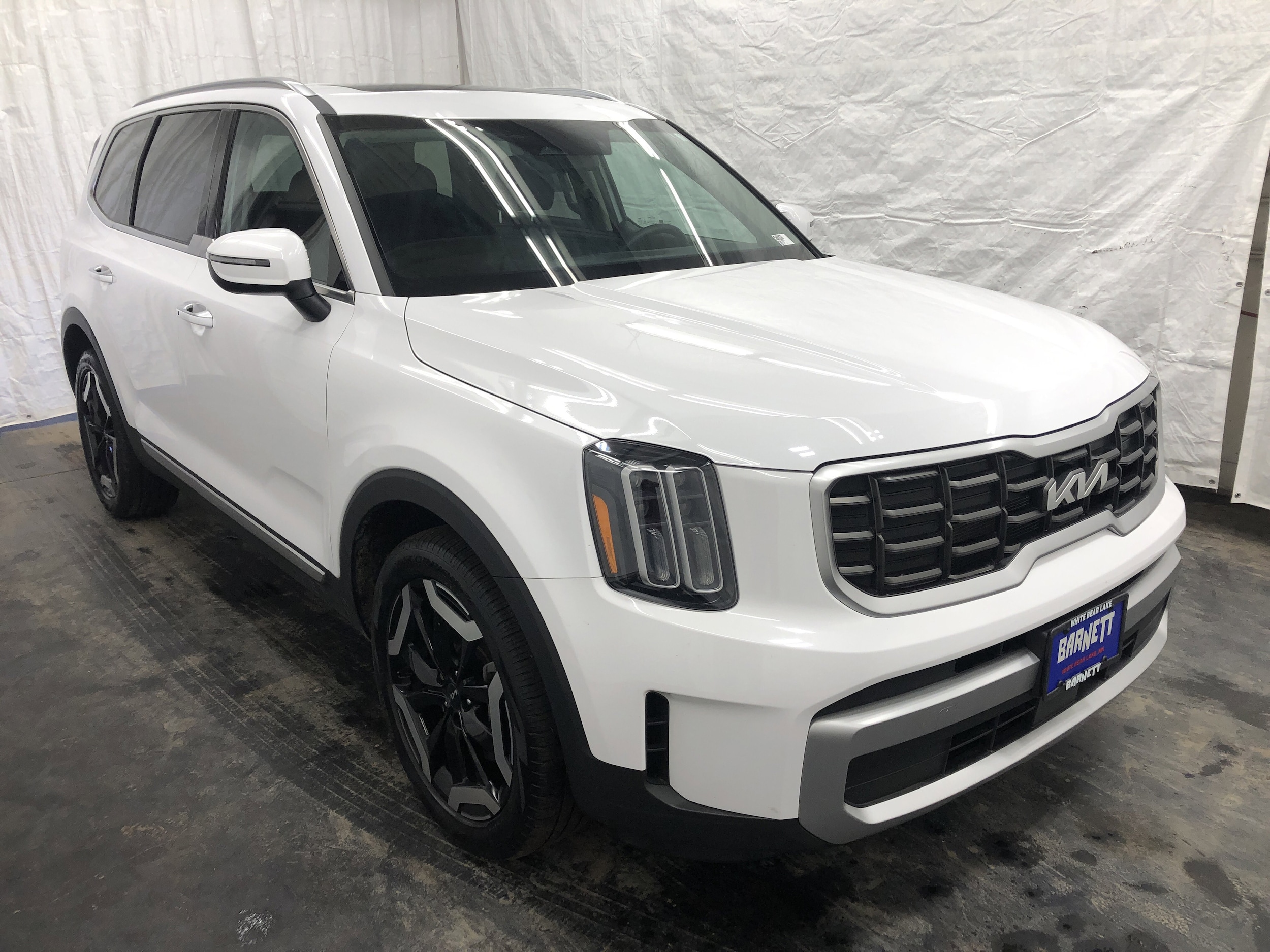 Certified 2023 Kia Telluride S with VIN 5XYP6DGC7PG346085 for sale in Saint Paul, Minnesota