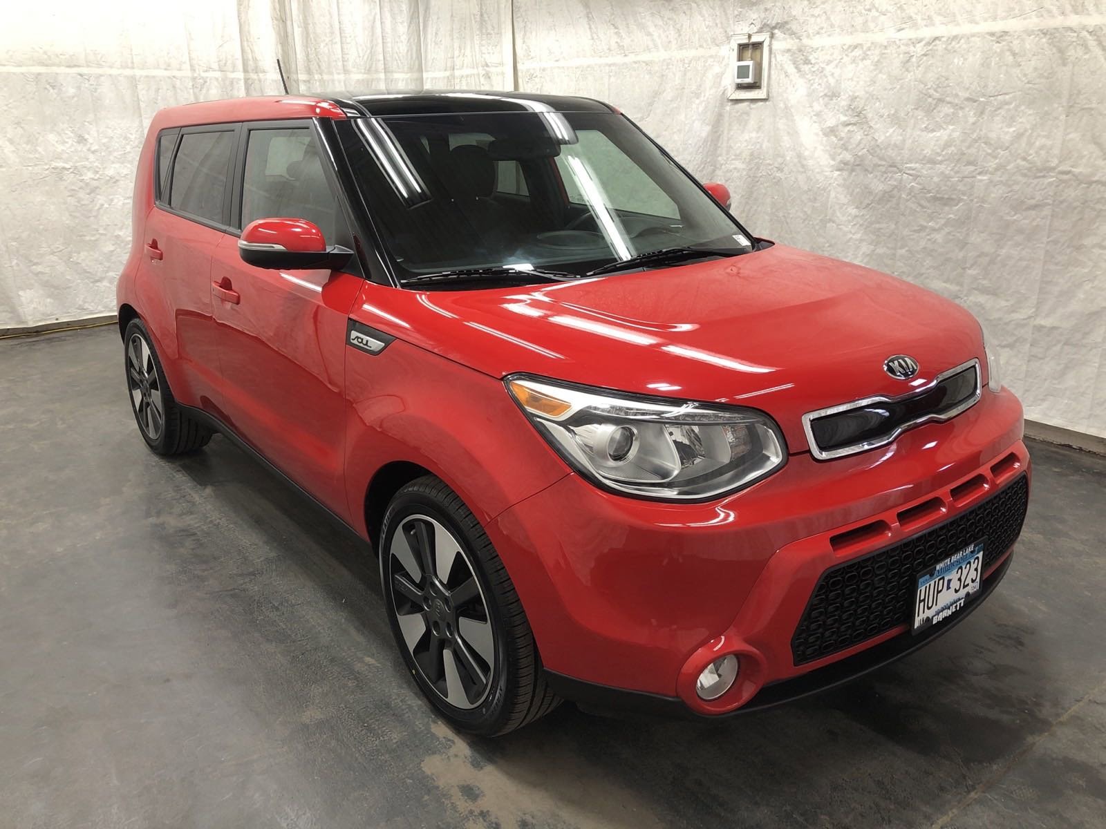 Used 2015 Kia Soul Exclaim with VIN KNDJX3A53F7762296 for sale in White Bear Lake, Minnesota