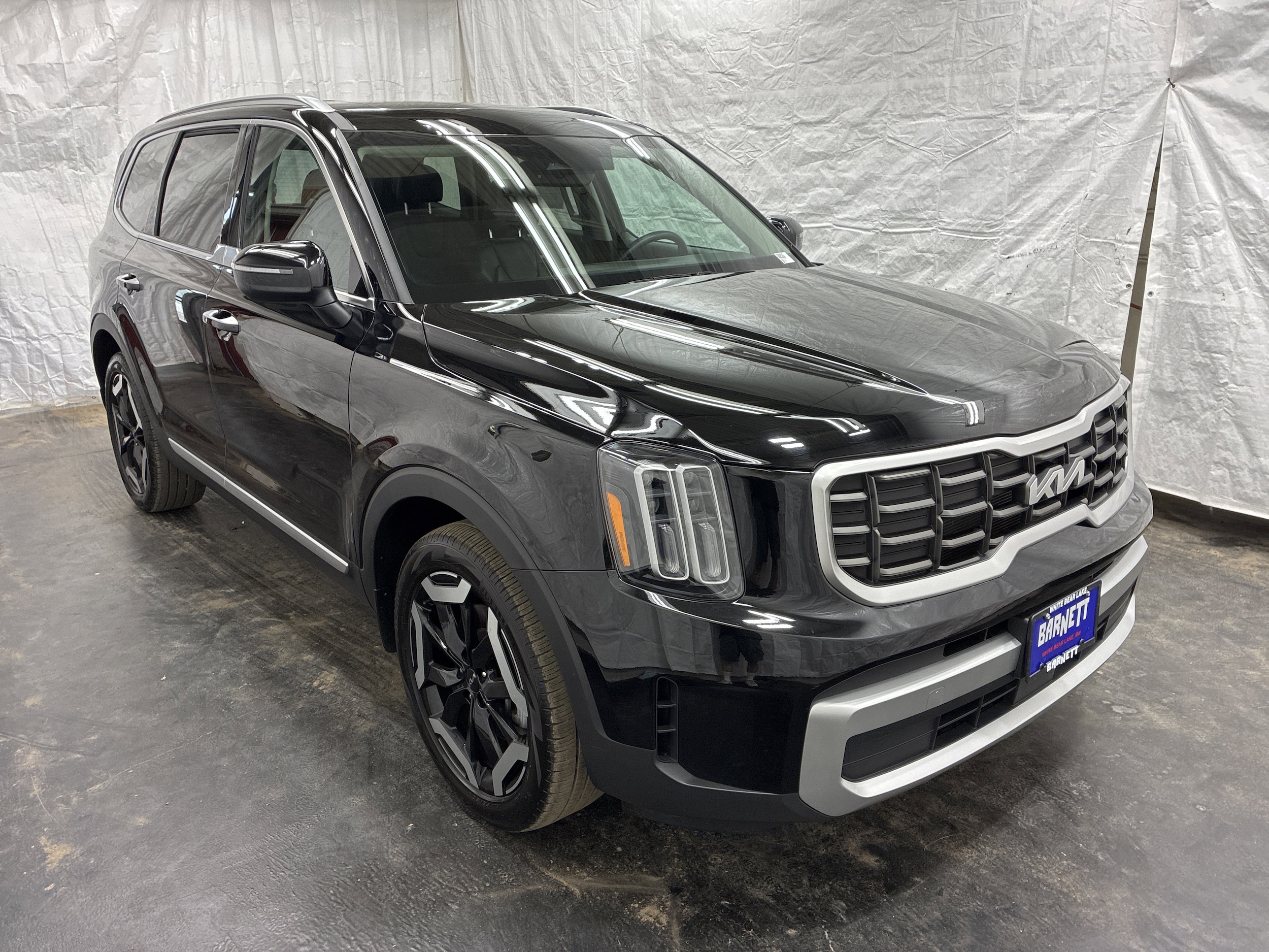 Certified 2023 Kia Telluride S with VIN 5XYP6DGCXPG397614 for sale in Saint Paul, Minnesota
