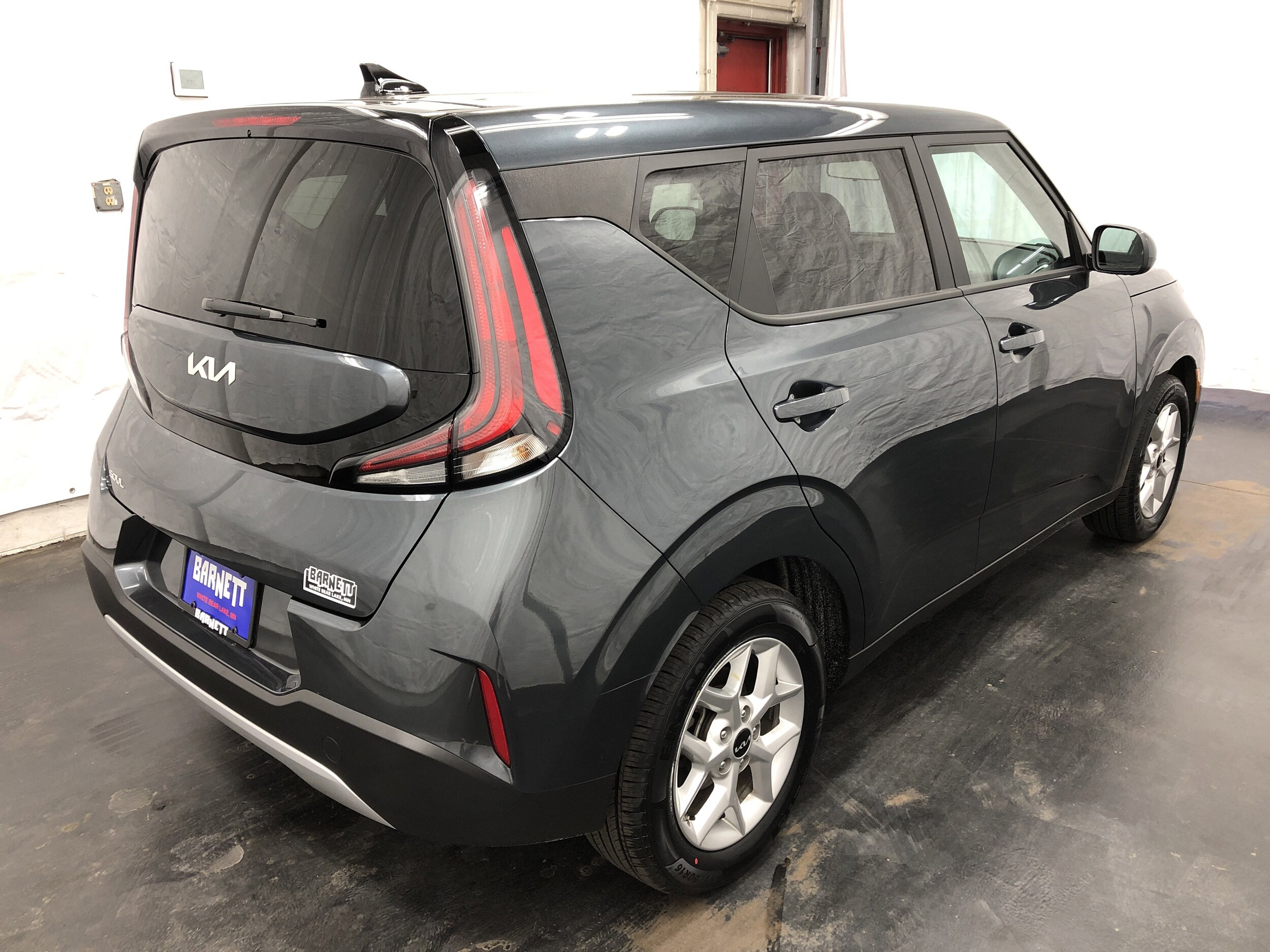2023 Kia Soul LX photo 3