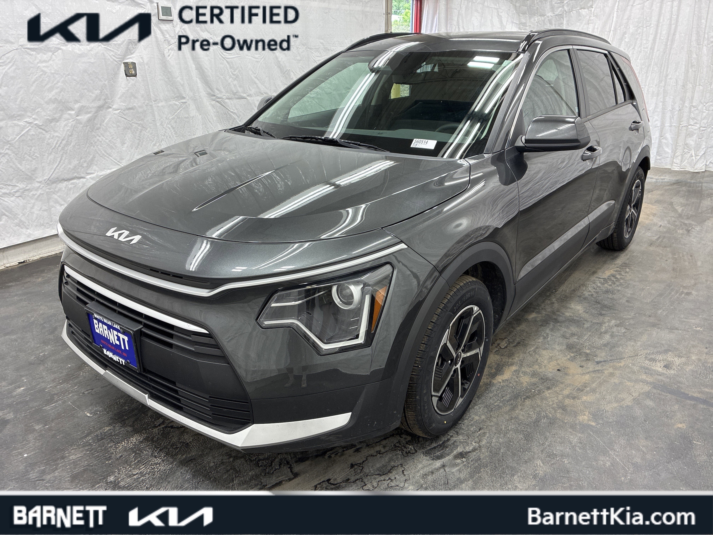 2023 Kia Niro LX HEV's photo