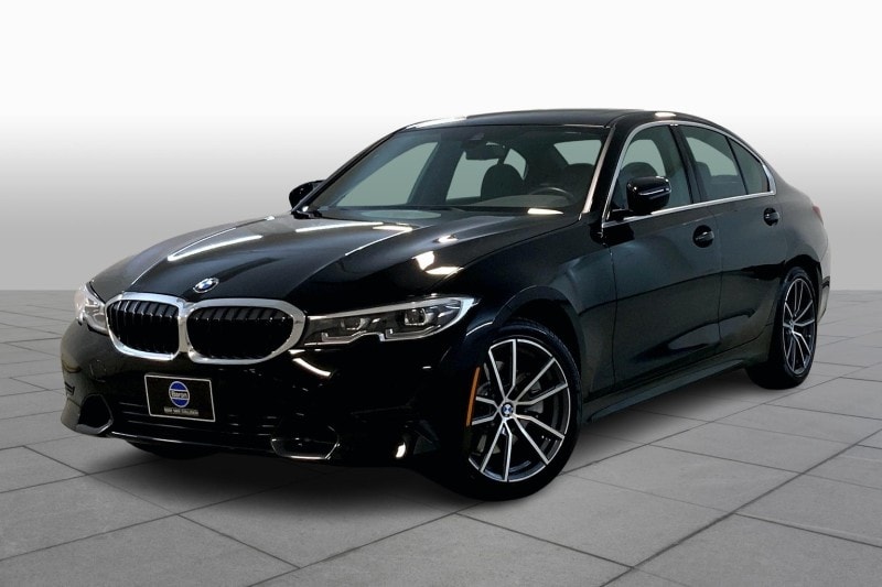 2019 BMW 3 Series 330i's photo