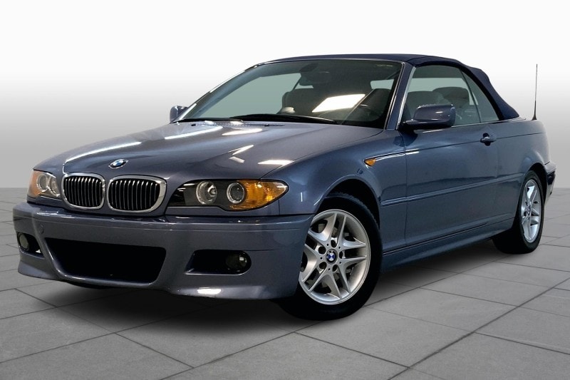 2004 BMW 3 Series 325's photo