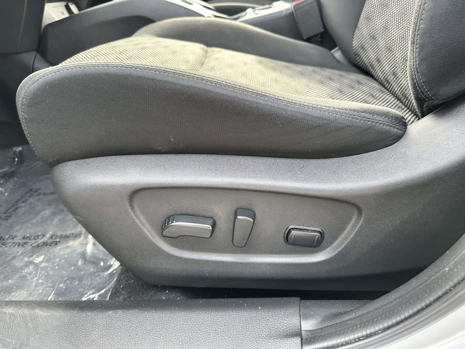 2021 Nissan Rogue Sport SV - Photo 10