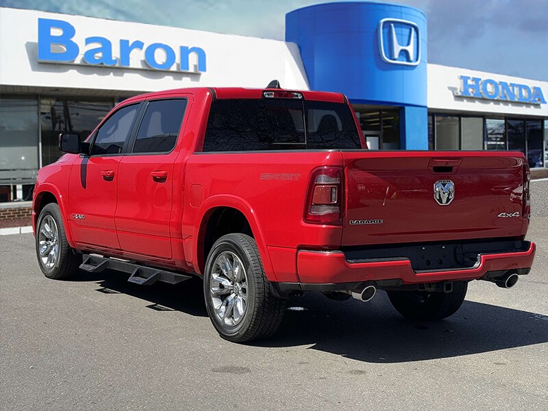 2021 Ram 1500 Laramie photo 3
