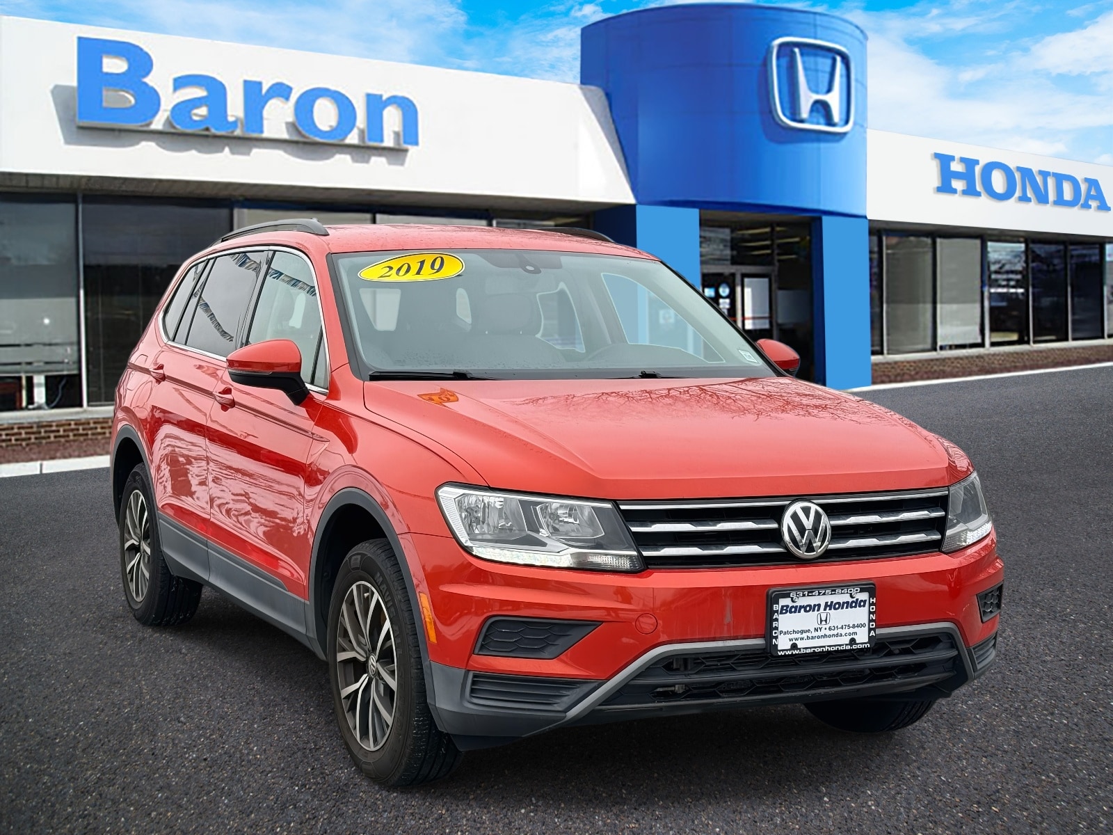 2019 Volkswagen Tiguan SE's photo