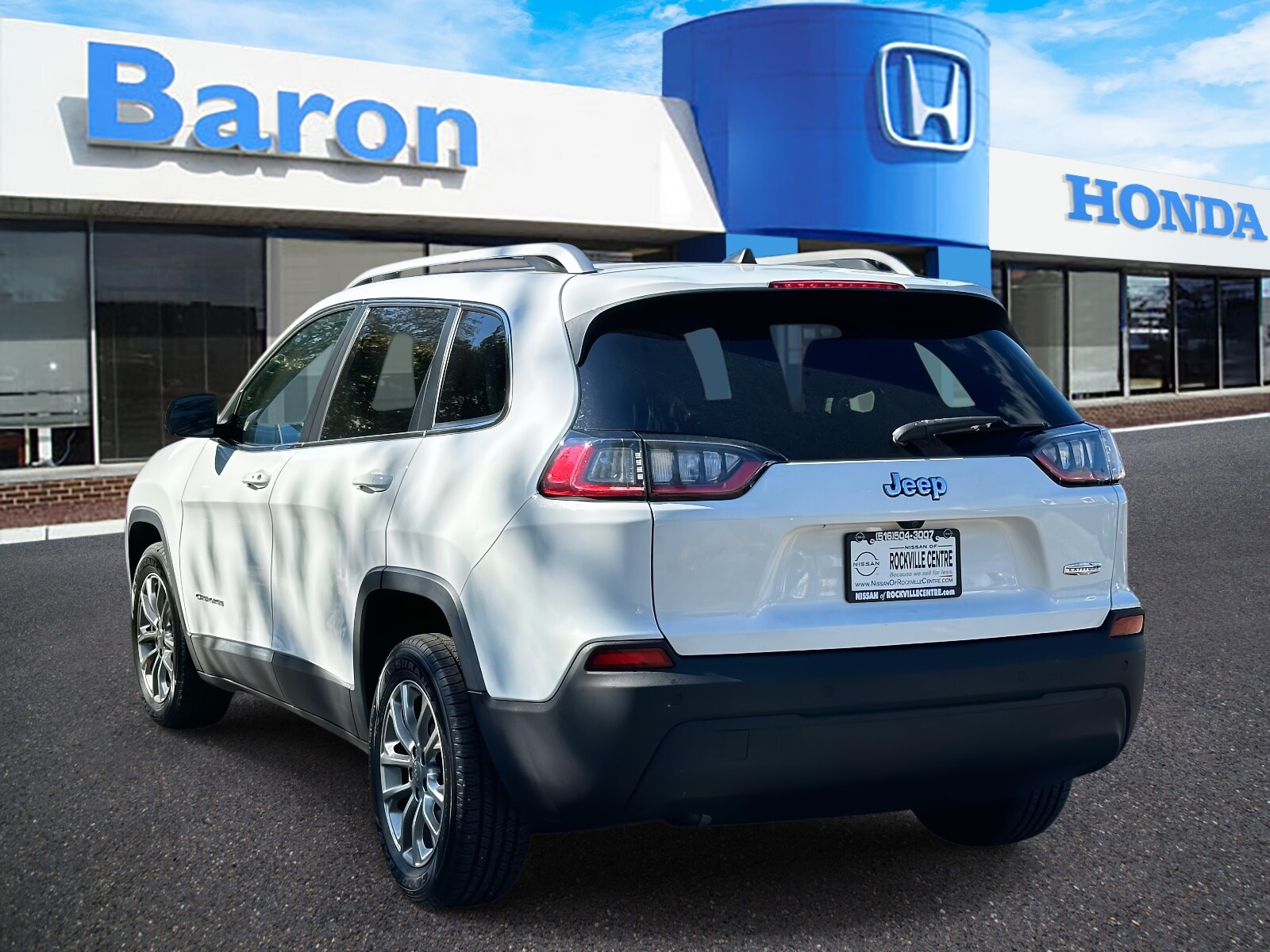2019 Jeep Cherokee Latitude photo 3
