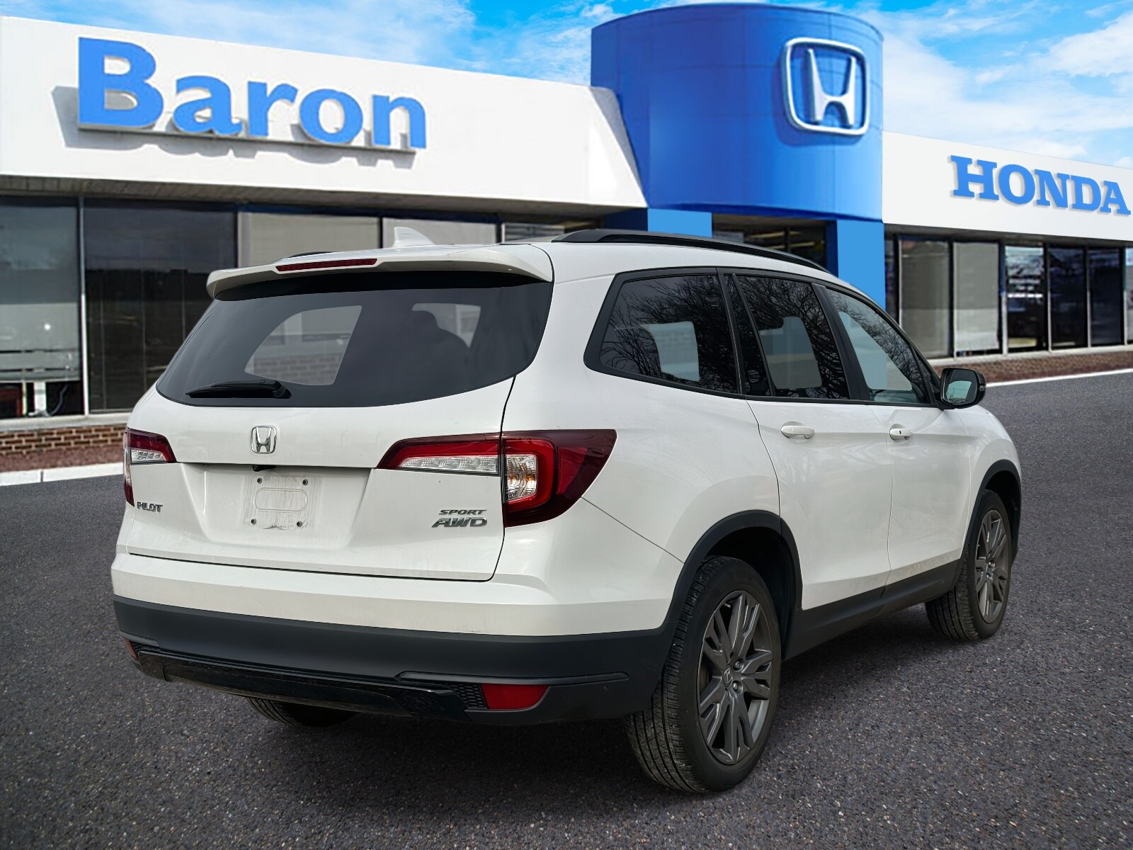 2022 Honda Pilot Sport photo 2