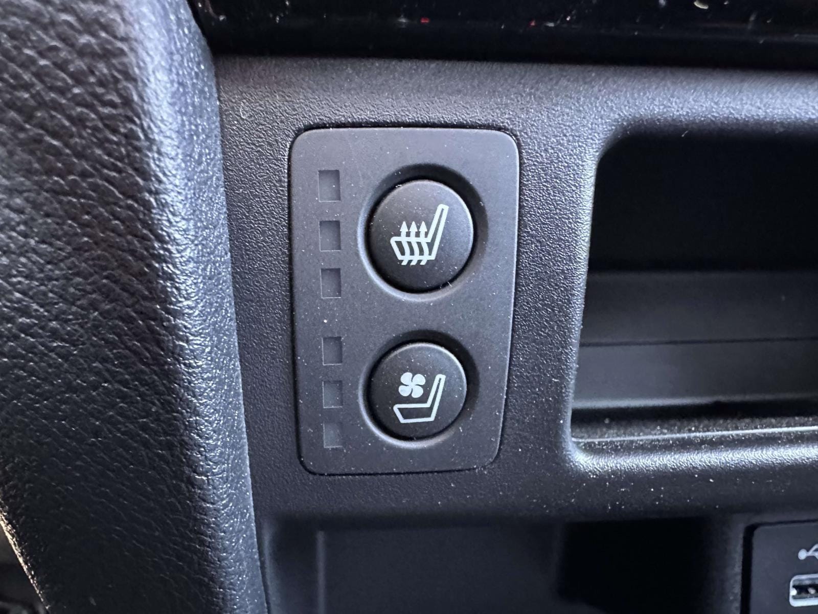 2025 Honda Ridgeline Black Edition - Photo 26