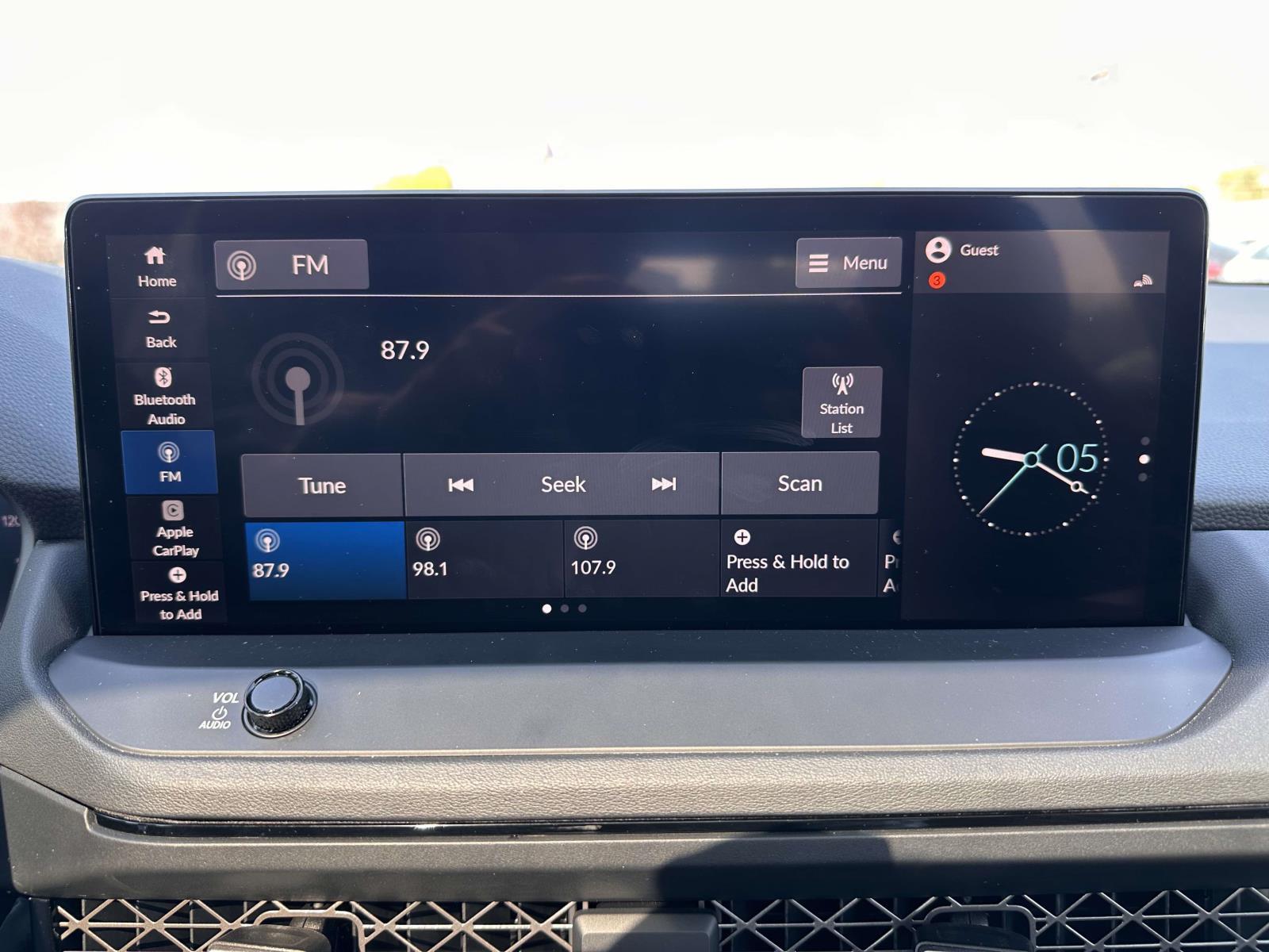 2025 Honda Accord Hybrid EX-L - Photo 22
