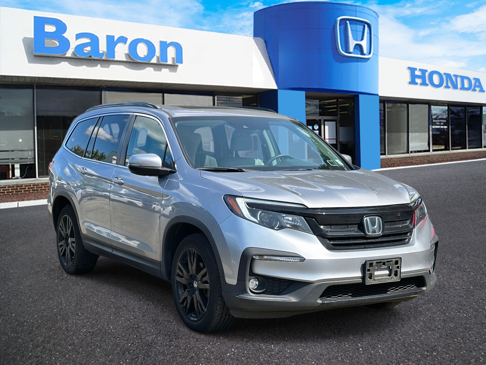 2022 Honda Pilot SE's photo