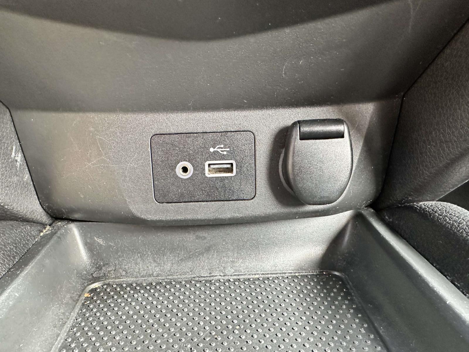 2021 Nissan Rogue Sport SV - Photo 24