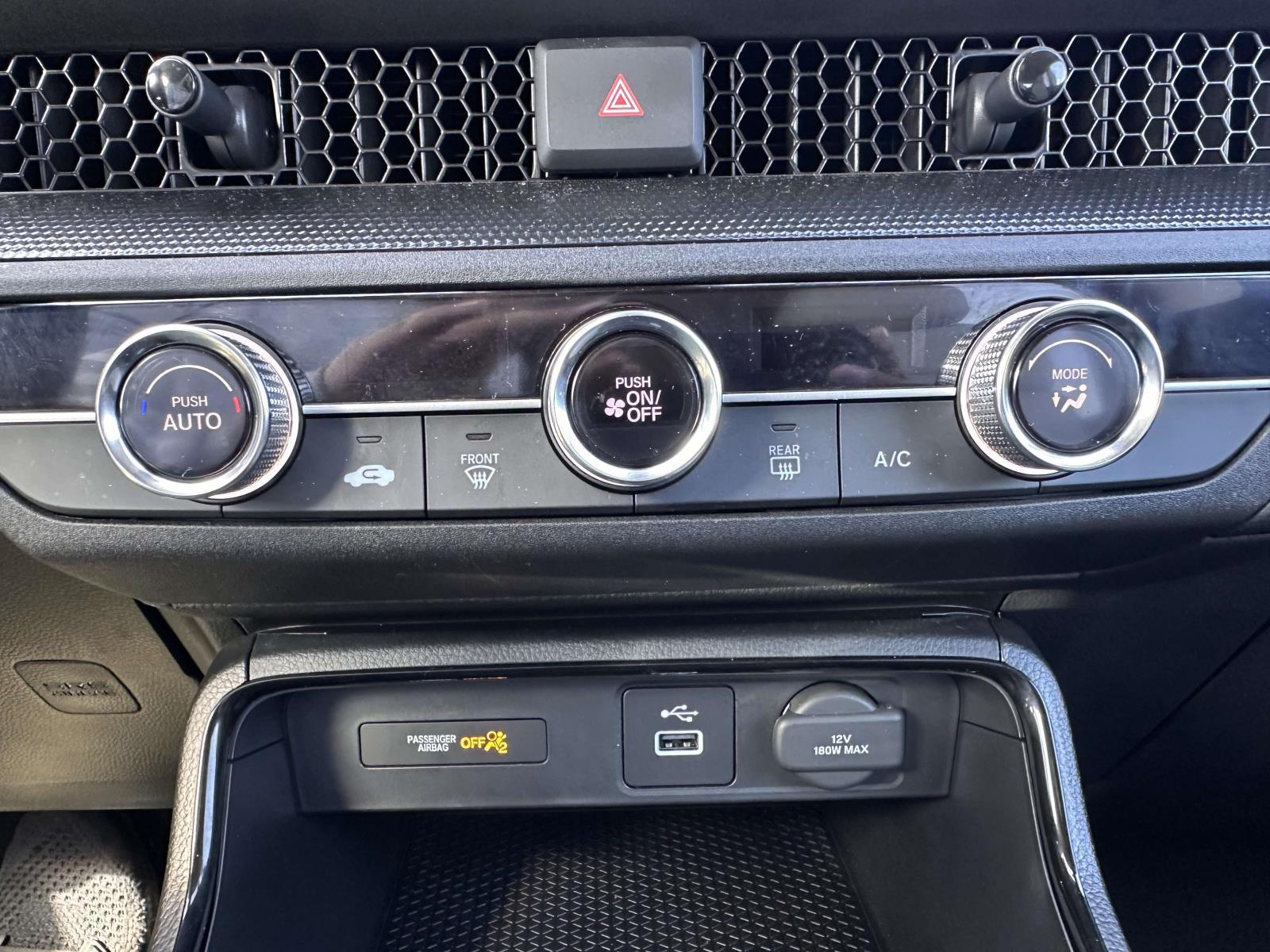 2025 Honda CR-V LX - Photo 23