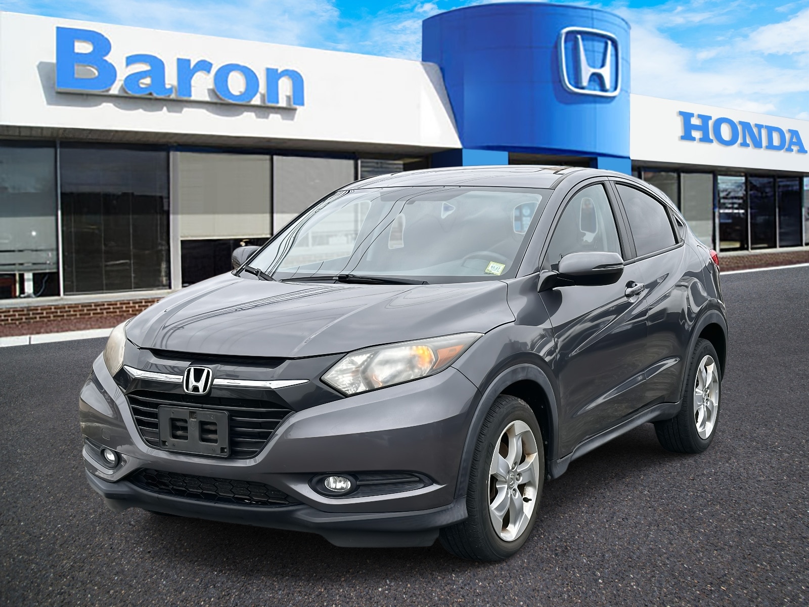 Used 2016 Honda HR-V EX with VIN 3CZRU6H50GM755763 for sale in Patchogue, NY