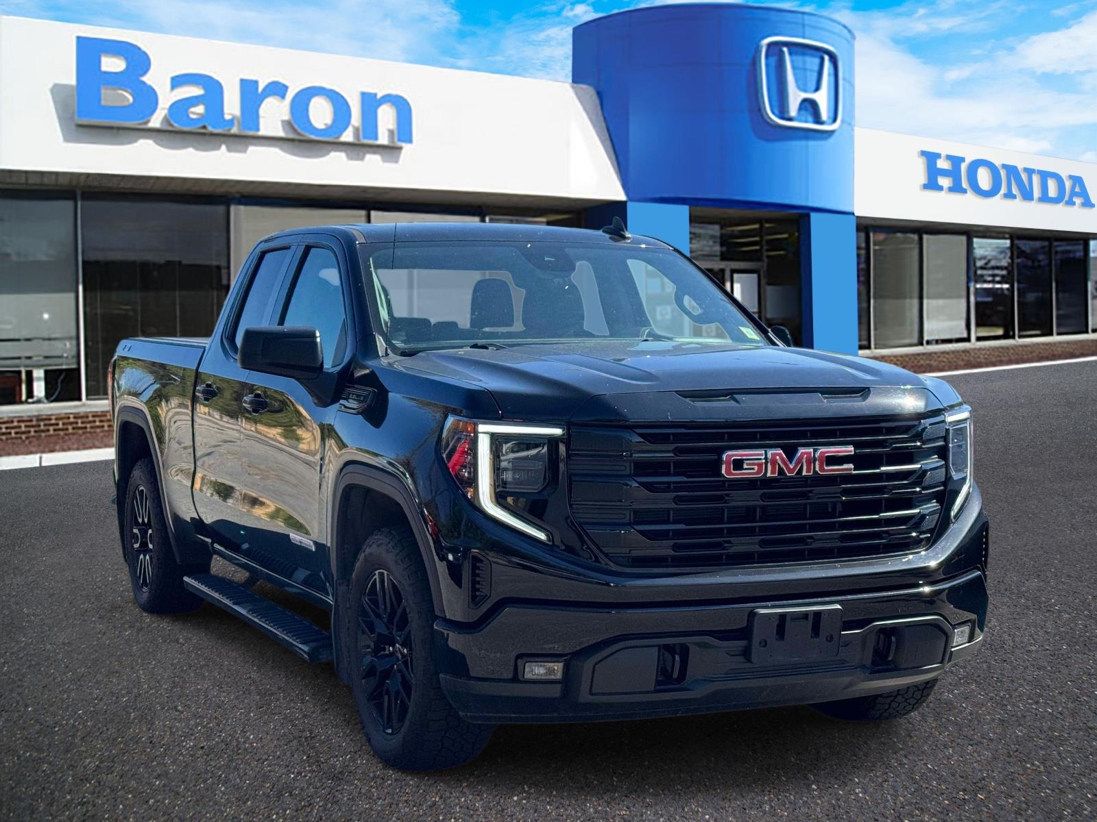 2023 GMC Sierra 1500 Elevation