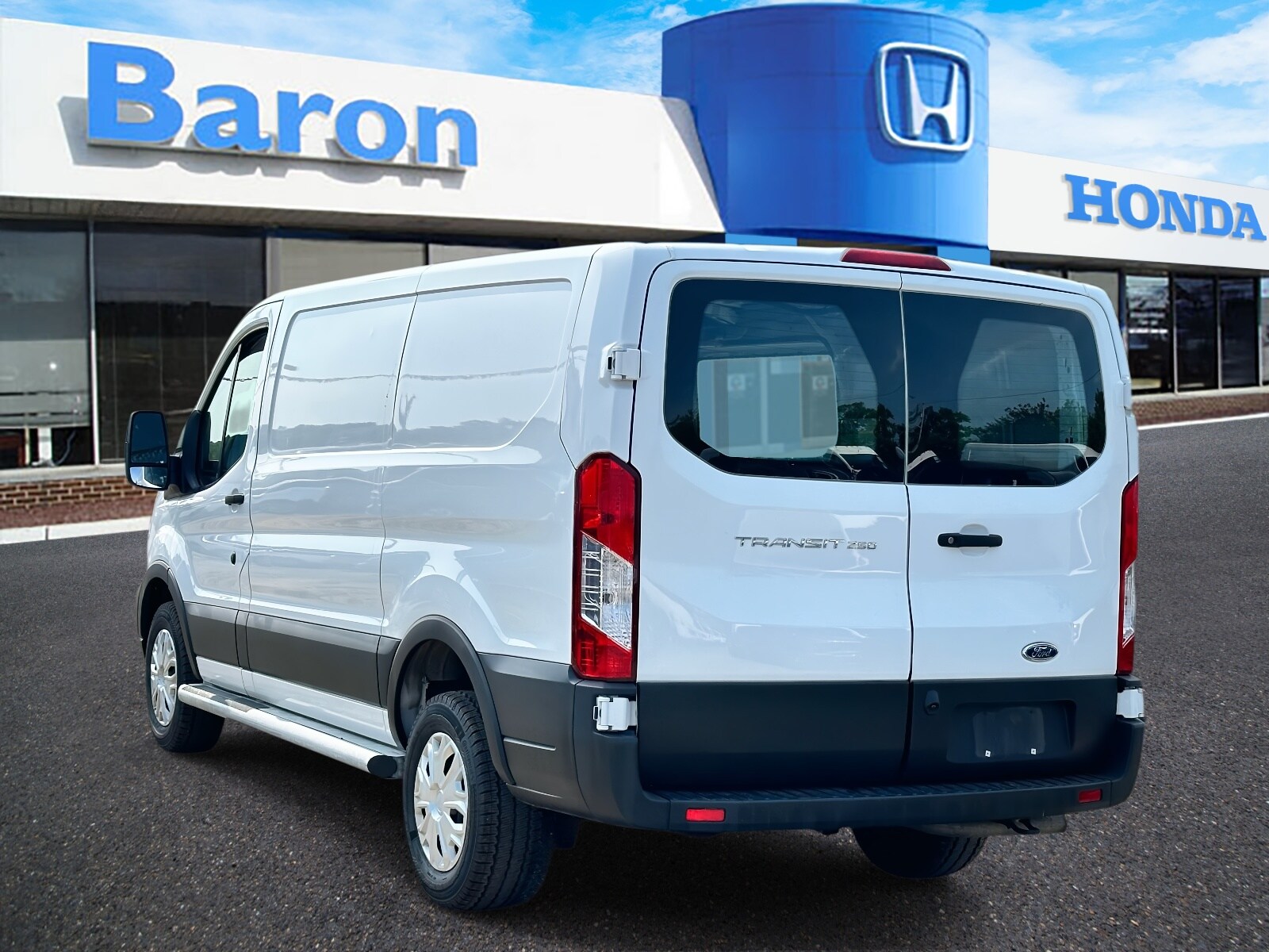 2022 Ford Transit photo 4