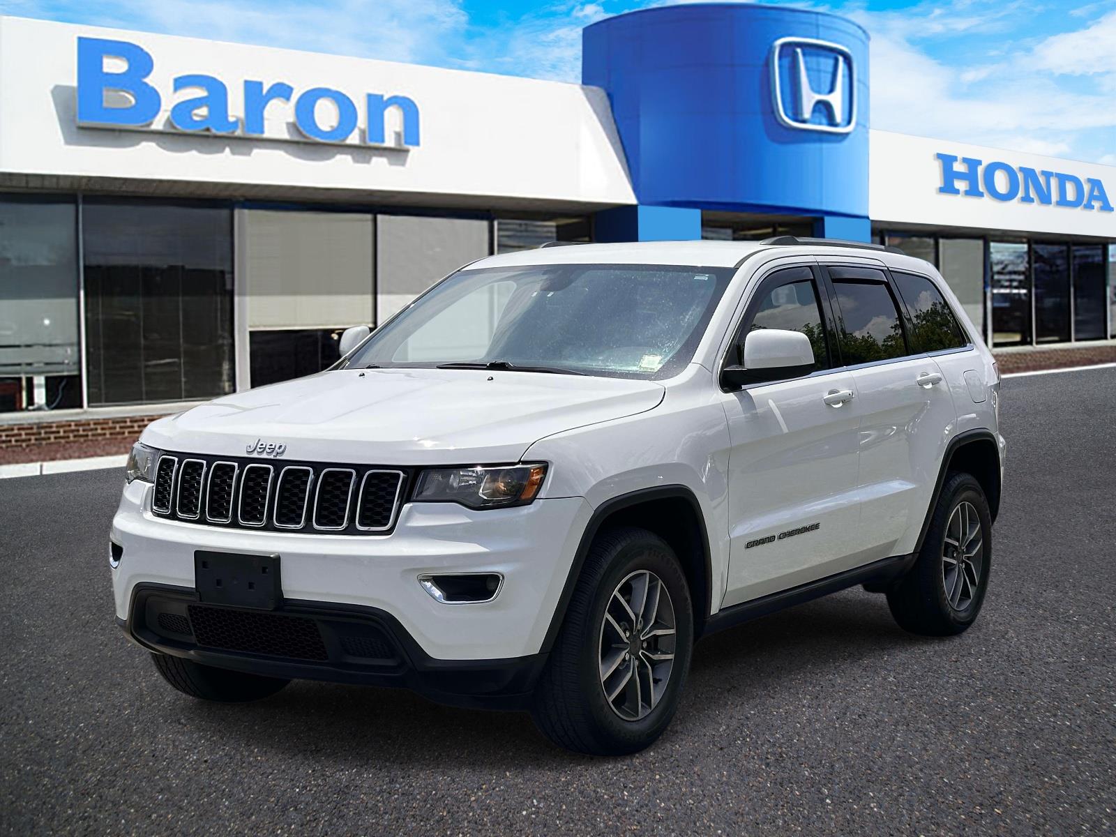 Used 2021 Jeep Grand Cherokee Laredo E with VIN 1C4RJFAG0MC524787 for sale in Patchogue, NY
