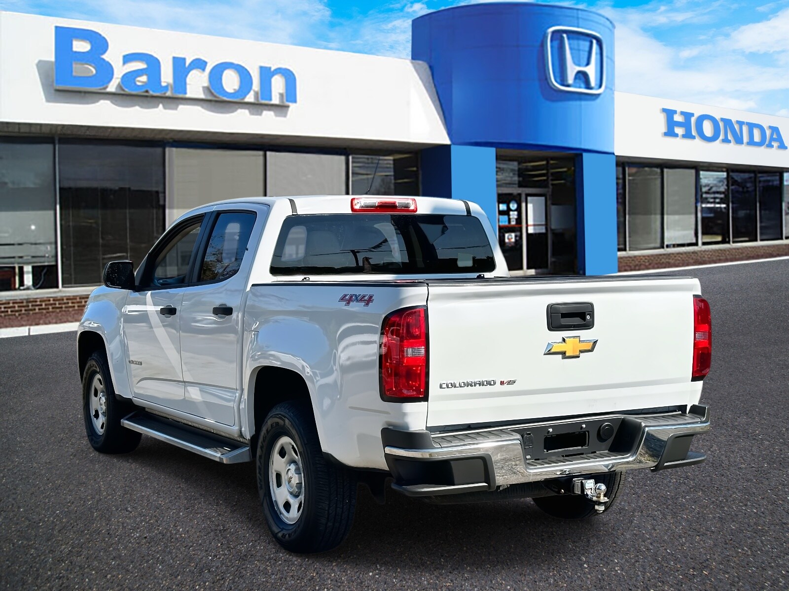 2019 Chevrolet Colorado Work Truck photo 2