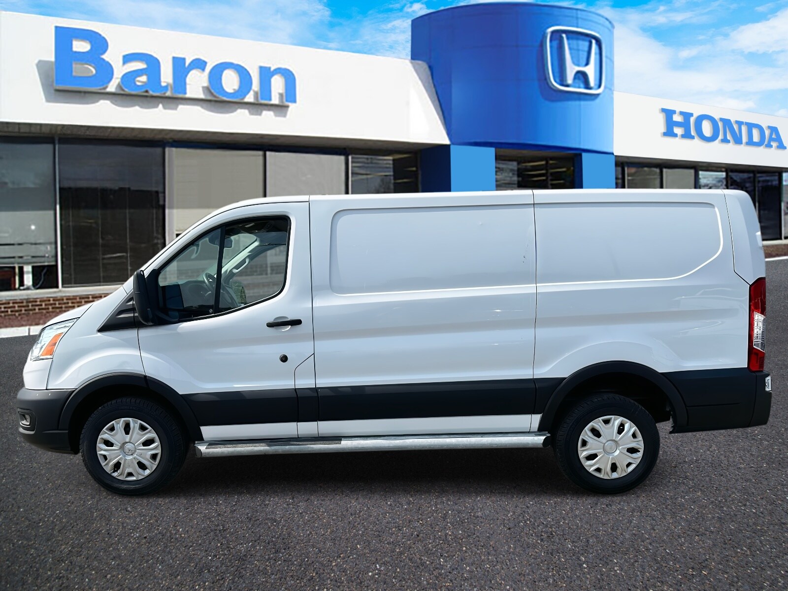 2022 Ford Transit photo 3