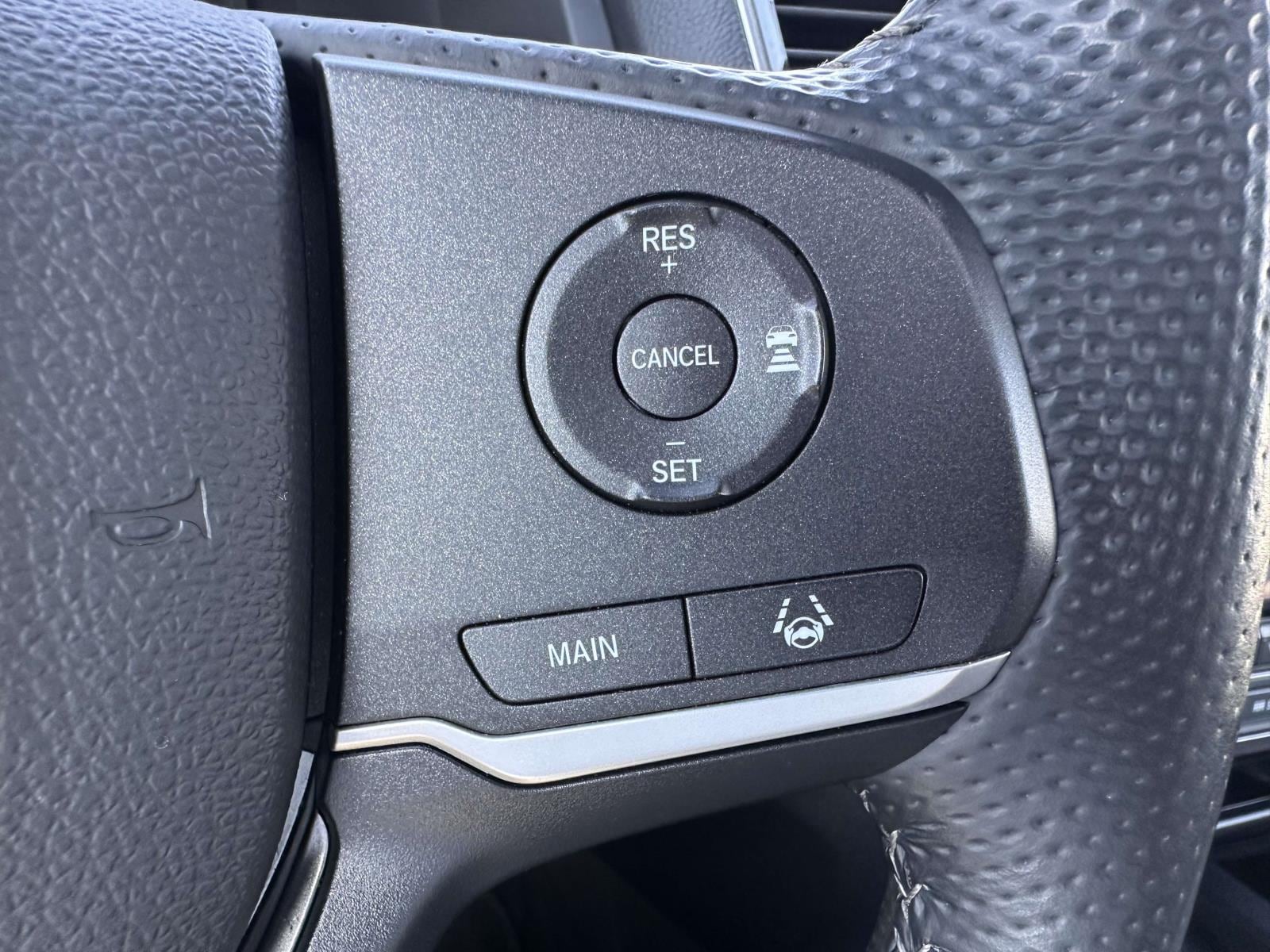 2025 Honda Passport EX-L - Photo 20