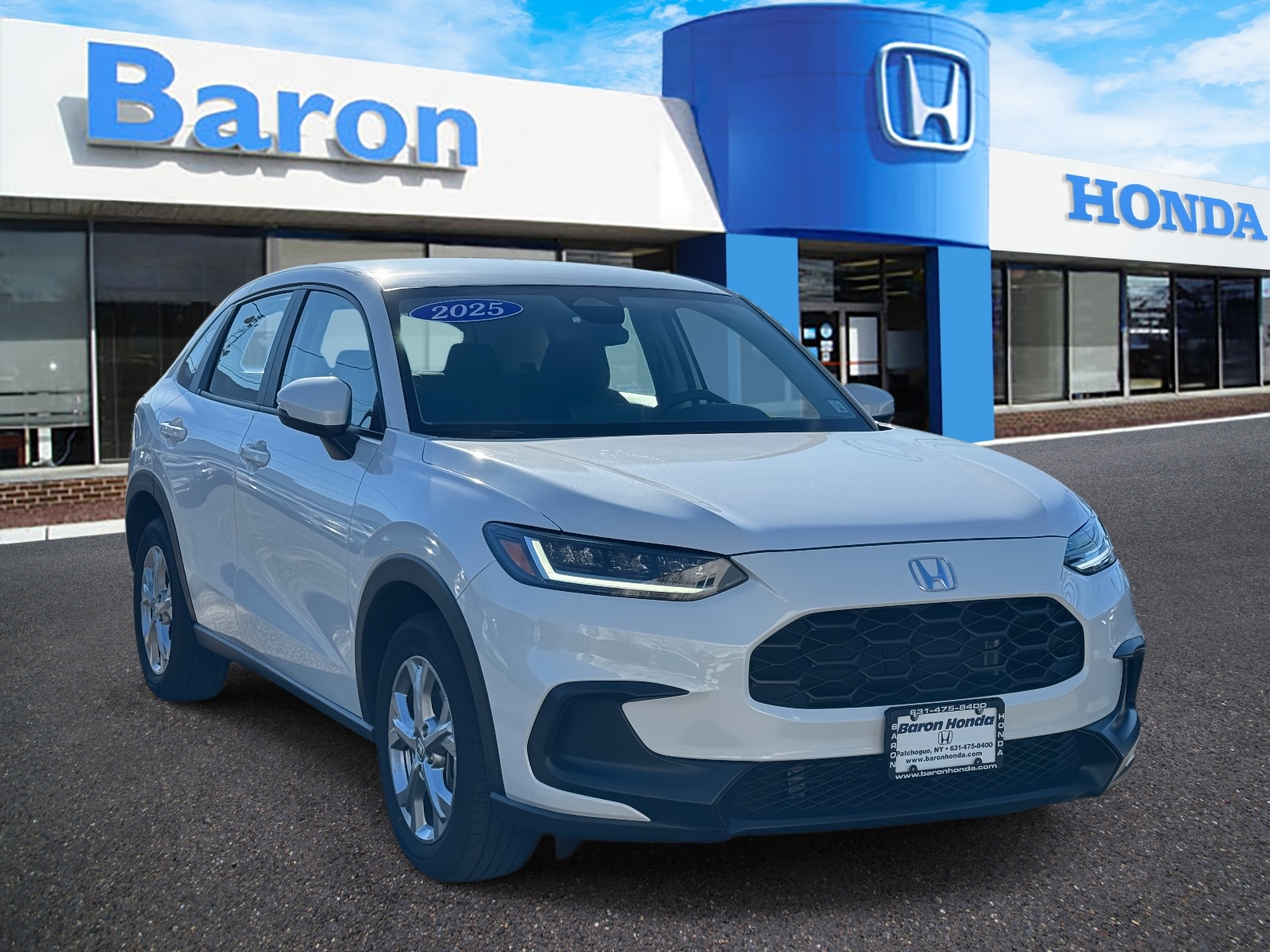 2025 Honda HR-V LX's photo