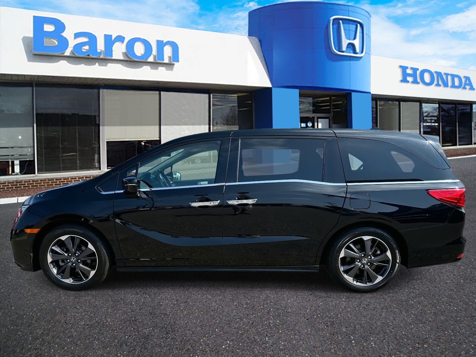 2022 Honda Odyssey Elite photo 3