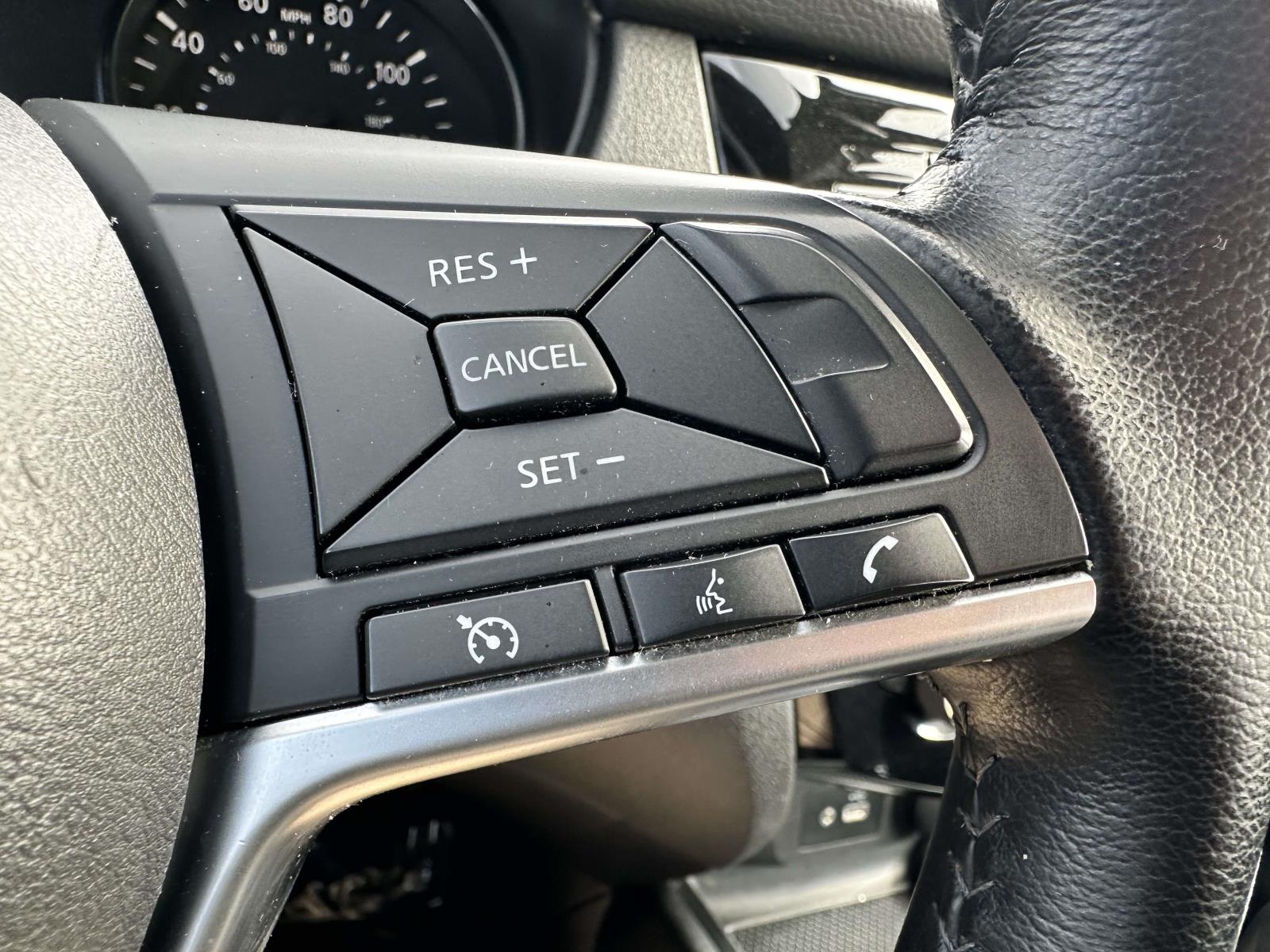 2021 Nissan Rogue Sport SV - Photo 18