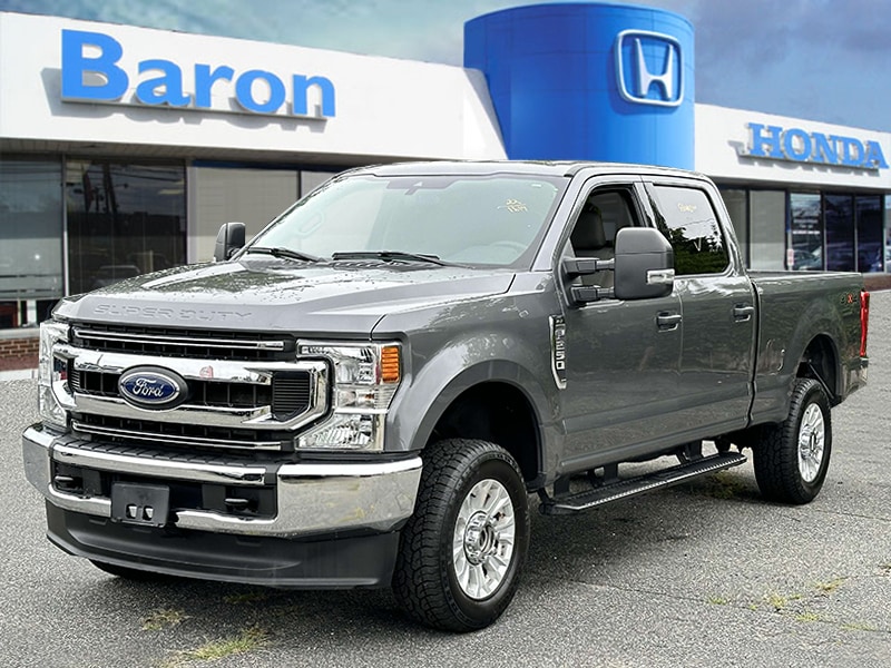 Used 2022 Ford F-250 Super Duty XLT with VIN 1FT7W2B65NEF06380 for sale in Patchogue, NY