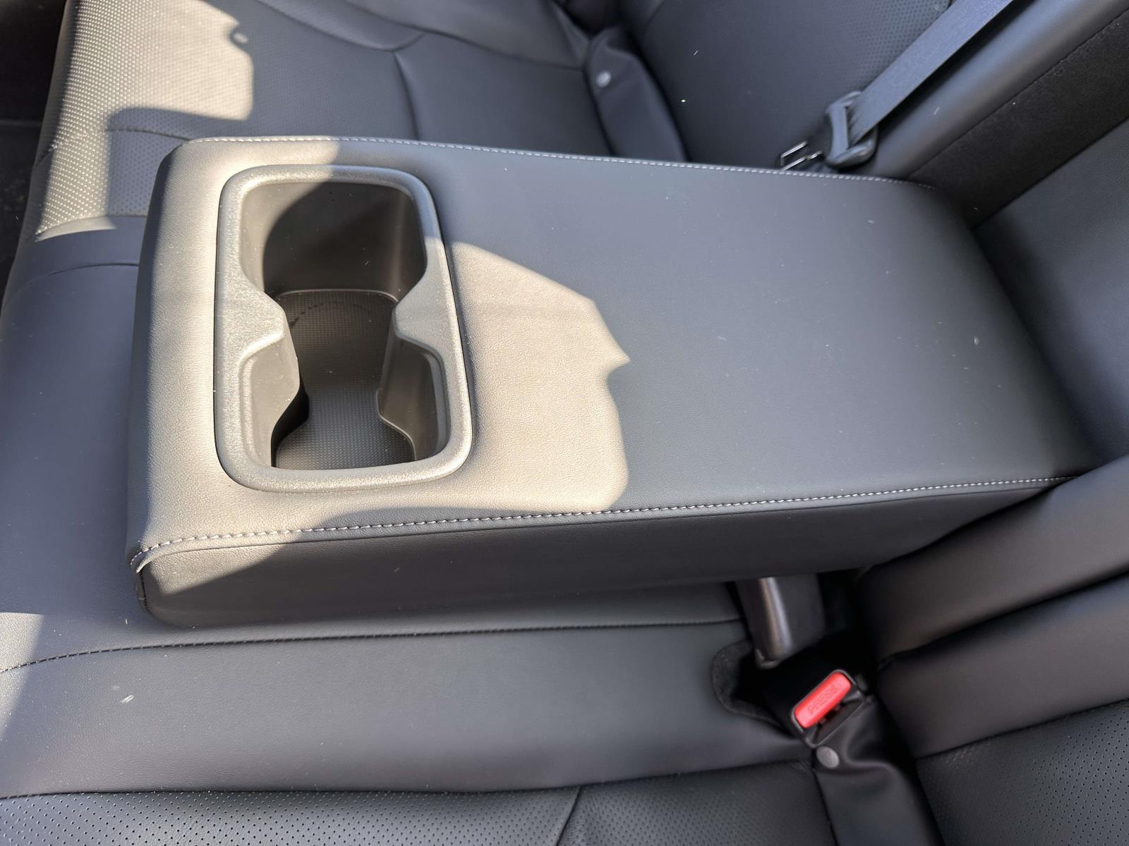 2025 Honda Accord Hybrid EX-L - Photo 15