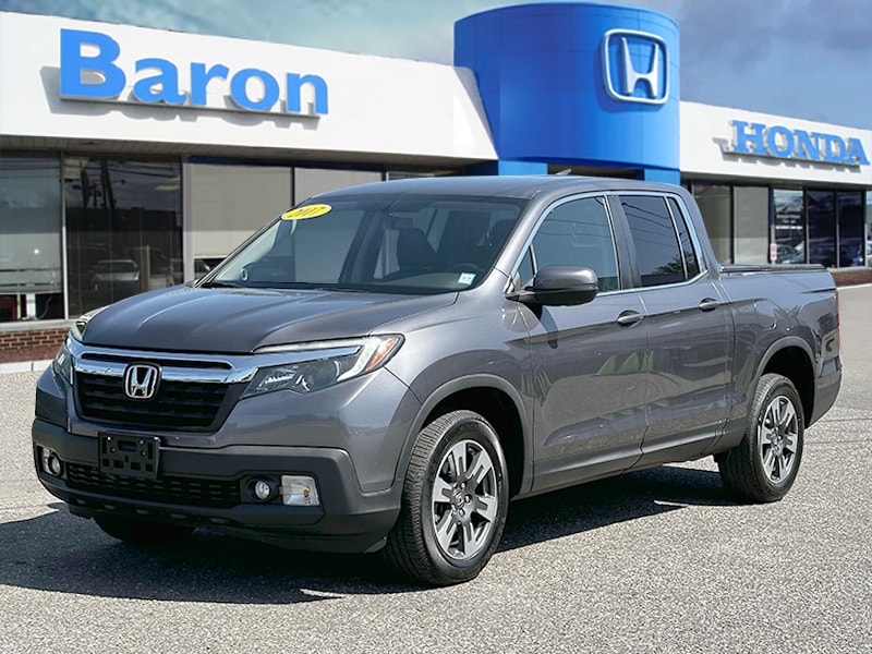 Used 2017 Honda Ridgeline RTL-T with VIN 5FPYK3F64HB025188 for sale in Patchogue, NY