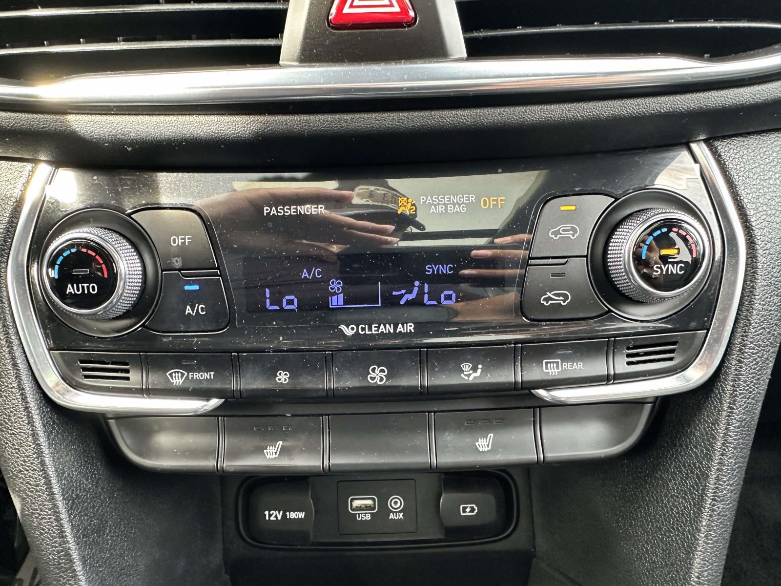 2019 Hyundai Santa Fe Limited - Photo 24
