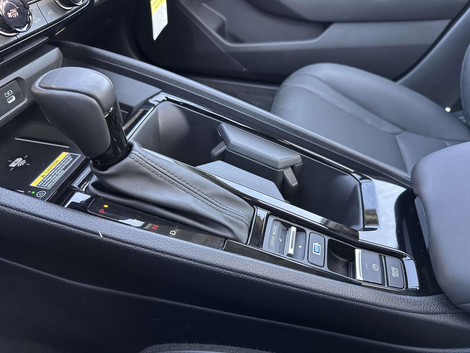 2025 Honda Accord Hybrid EX-L - Photo 27