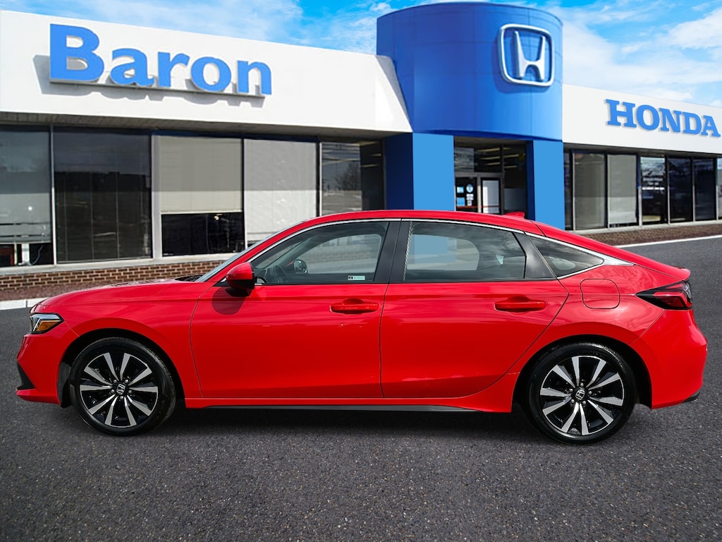 Used 2022 Honda Civic EX-L Hatchback