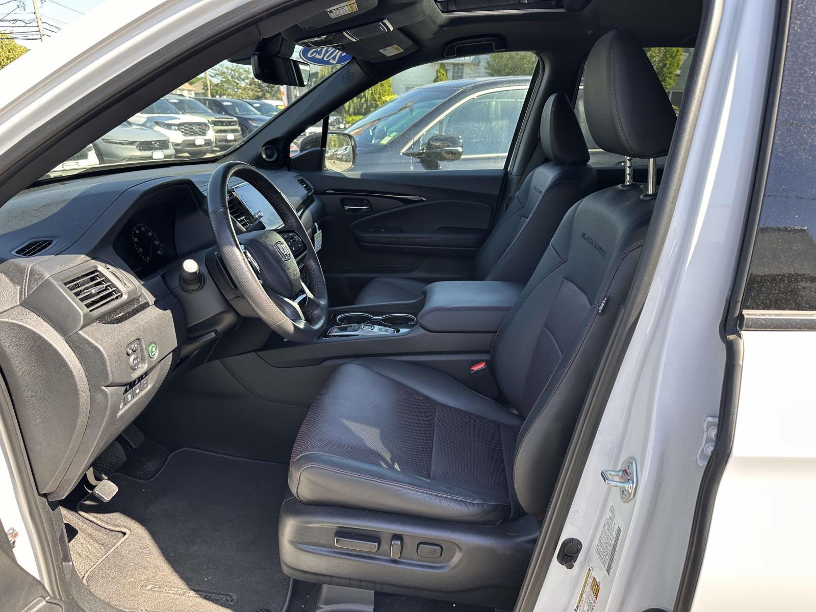 2025 Honda Ridgeline Black Edition - Photo 12
