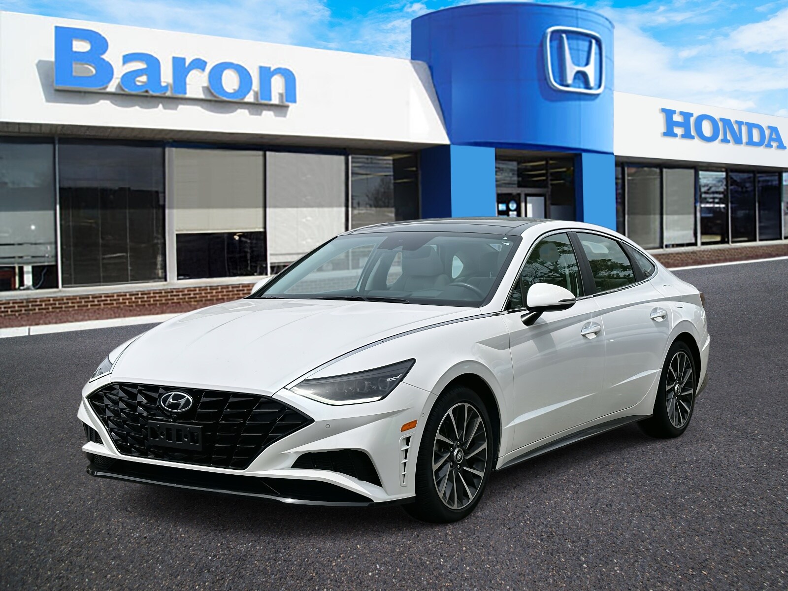 2022 Hyundai Sonata Limited photo 2