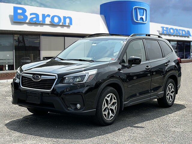 Used 2021 Subaru Forester Premium with VIN JF2SKAJC3MH443477 for sale in Patchogue, NY