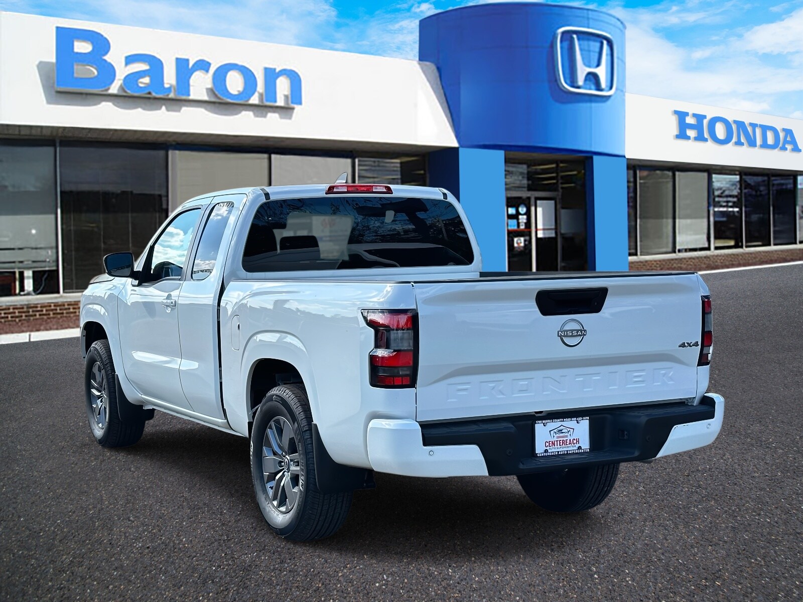 2025 Nissan Frontier SV photo 4