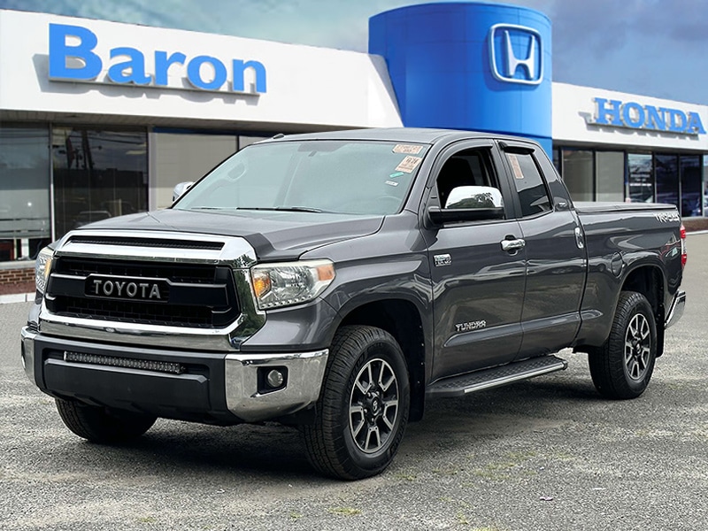 Used 2015 Toyota Tundra SR5 with VIN 5TFUY5F12FX425680 for sale in Patchogue, NY