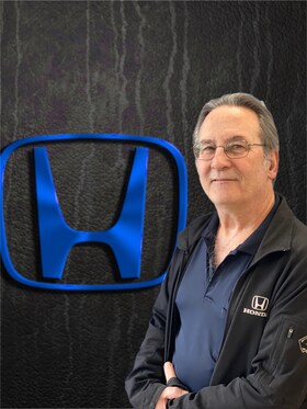 Staff member Glenn Spinella from ID_616a73d916d3