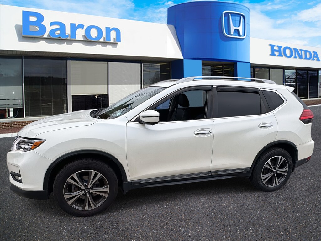 Used 2017 Nissan Rogue SL SUV